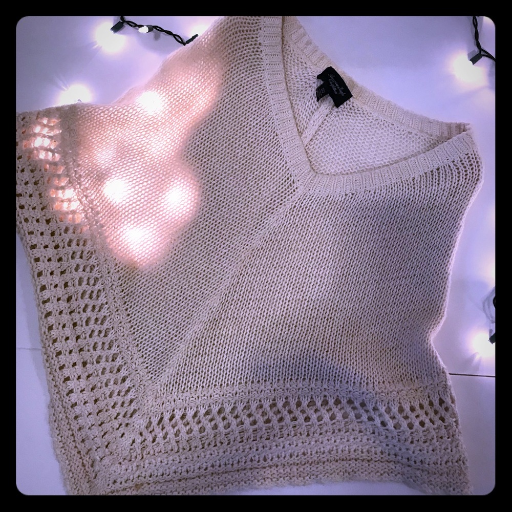 Knitted Pomcho